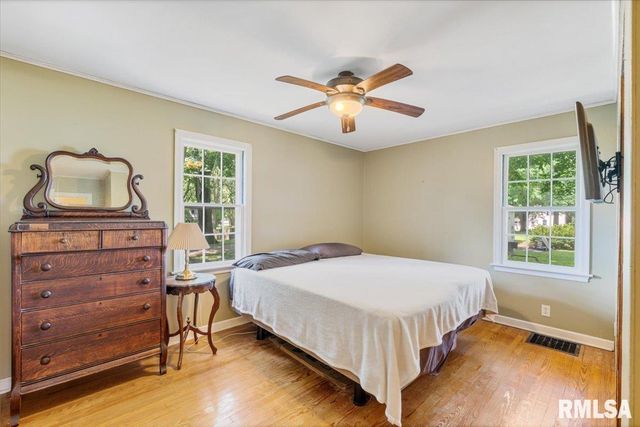 609 WASHINGTON Street, Prophetstown, IL 61277