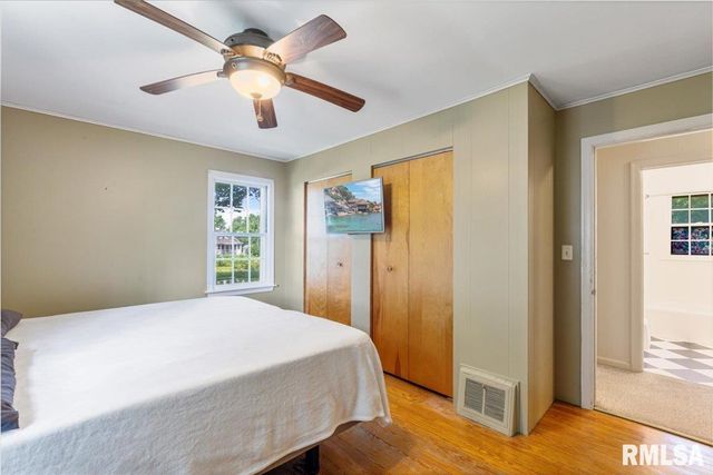 609 WASHINGTON Street, Prophetstown, IL 61277