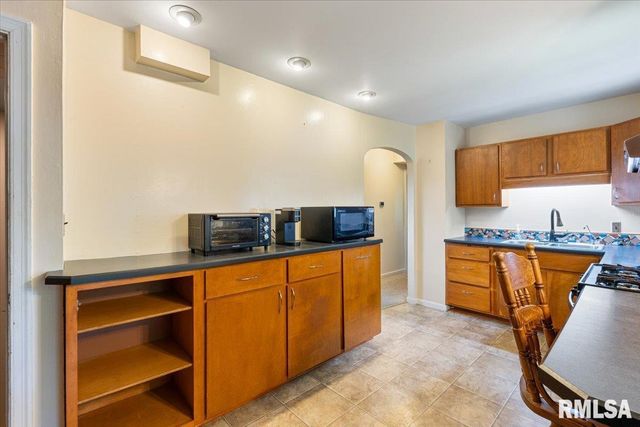 609 WASHINGTON Street, Prophetstown, IL 61277