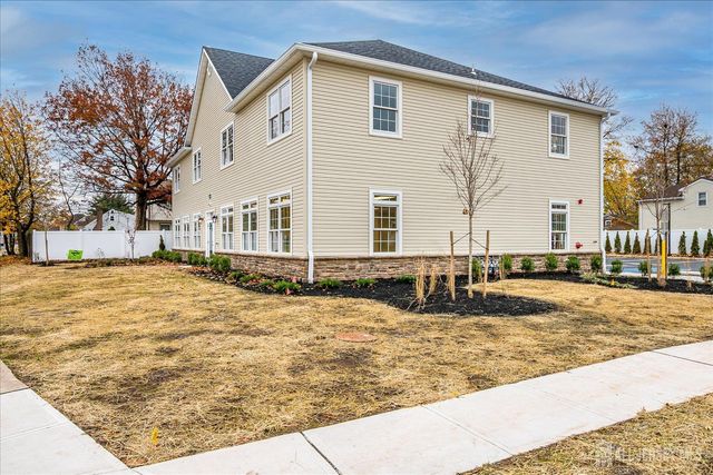 1400 Hamilton Boulevard 3, South Plainfield, NJ 07080