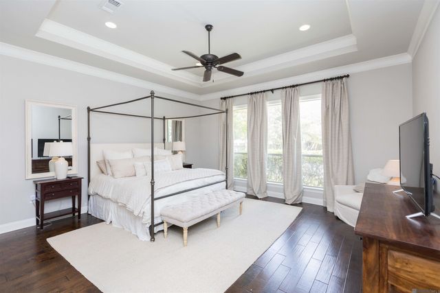 13721 Quail Grove Ave, Baton Rouge, LA 70809
