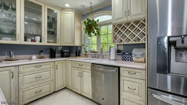 178 Jackson Ave, Rutherford Boro, NJ 07070