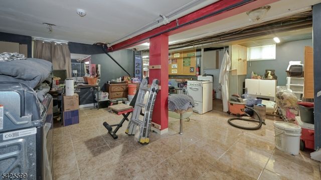 178 Jackson Ave, Rutherford Boro, NJ 07070