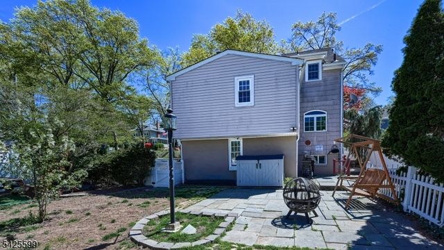 178 Jackson Ave, Rutherford Boro, NJ 07070