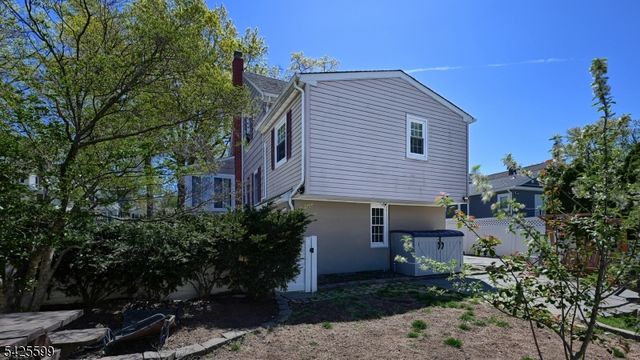 178 Jackson Ave, Rutherford Boro, NJ 07070