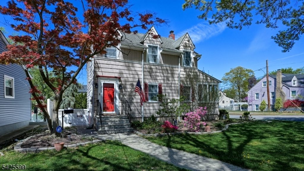 178 Jackson Ave, Rutherford Boro, NJ 07070