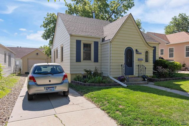 1806 9TH ST, Rapid City, SD 57701