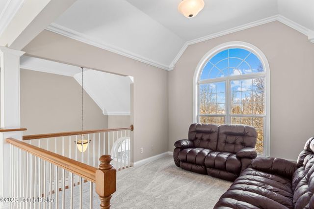 3202 S Winchester Acres Rd, Louisville, KY 40223