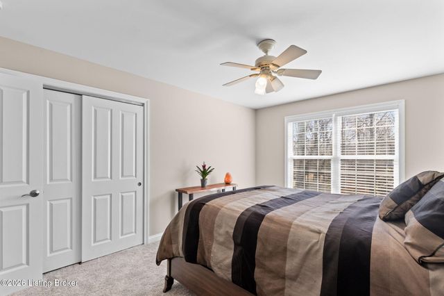 3202 S Winchester Acres Rd, Louisville, KY 40223