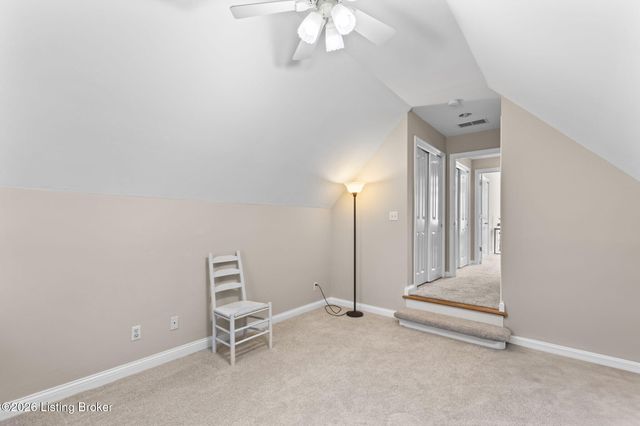 3202 S Winchester Acres Rd, Louisville, KY 40223