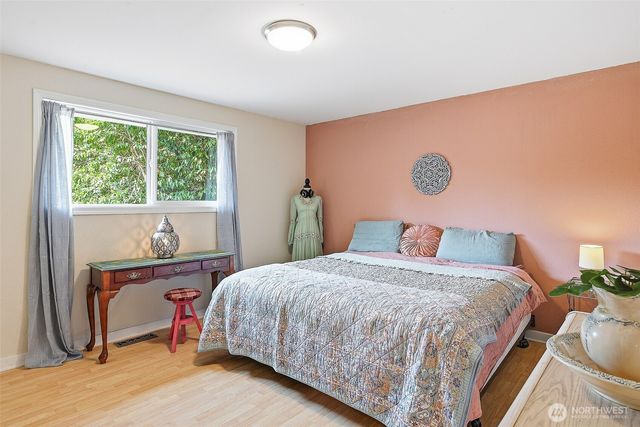 3021 NE 194th Street, Lake Forest Park, WA 98155