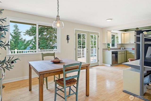 3021 NE 194th Street, Lake Forest Park, WA 98155