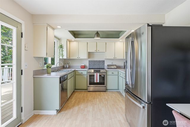 3021 NE 194th Street, Lake Forest Park, WA 98155