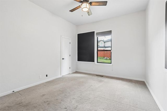 4712 Fountain Gate Drive, Norman, OK 73072