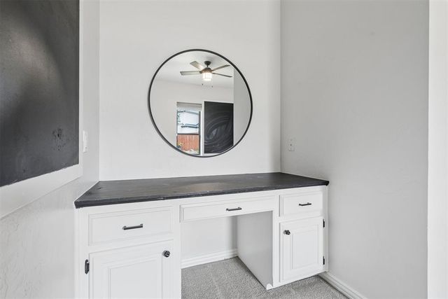 4712 Fountain Gate Drive, Norman, OK 73072