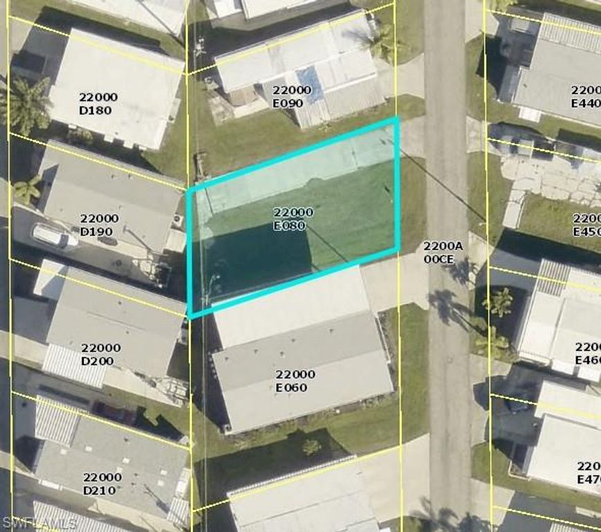 20690 Port DR, ESTERO, FL 33928 — exterior