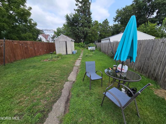 1274 Campbell Street, Toledo, OH 43607