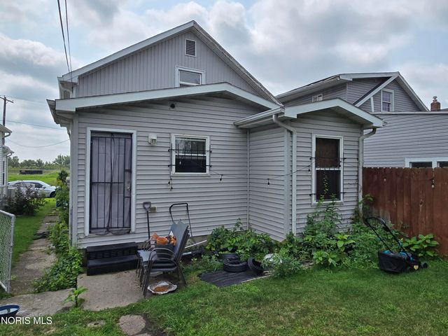 1274 Campbell Street, Toledo, OH 43607