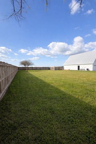 135 Sleepy Hollow Court, Schriever, LA 70395