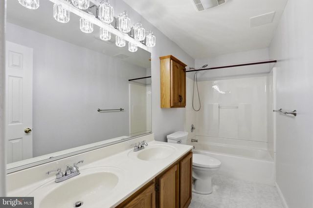 8007 STATION RD, Manassas, VA 20111