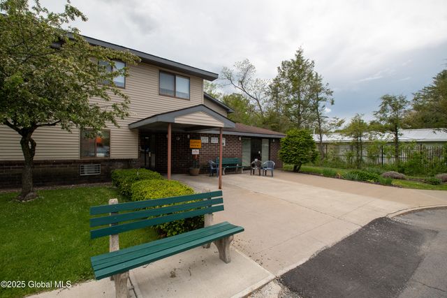 2006 Central Avenue 105, Colonie, NY 12205