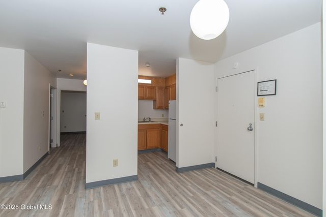 2006 Central Avenue 105, Colonie, NY 12205