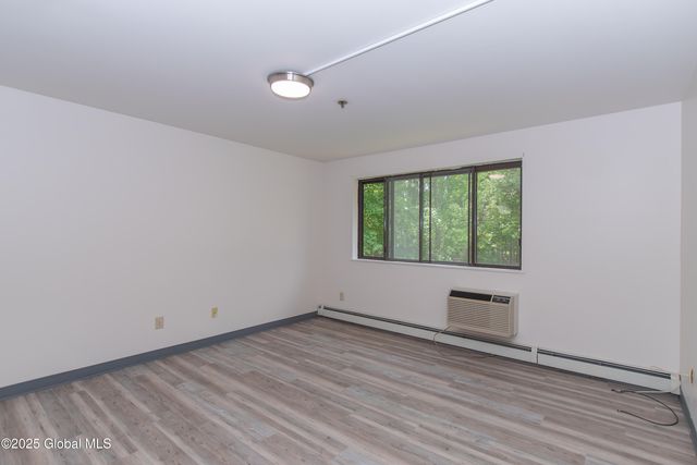 2006 Central Avenue 105, Colonie, NY 12205