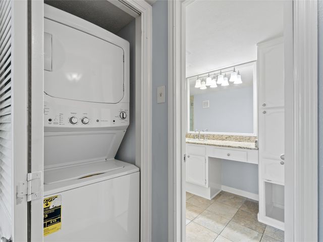 3101 Townbluff Drive 1024, Plano, TX 75075