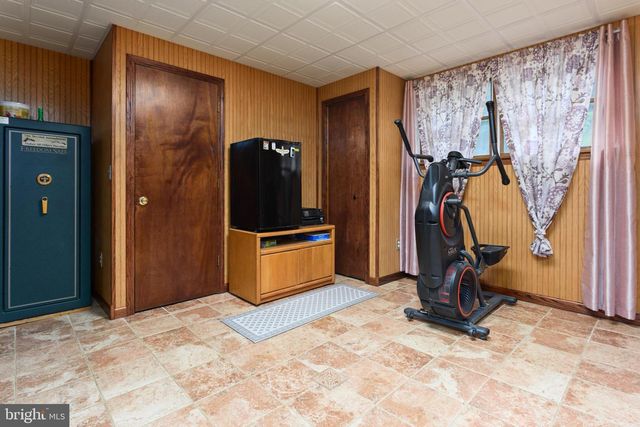 607 S MOUNTAIN RD, Dillsburg, PA 17019