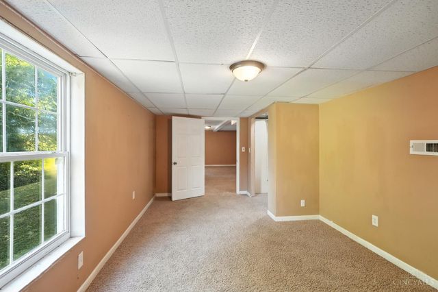 809 Ginger Ridge Drive, Trenton, OH 45067