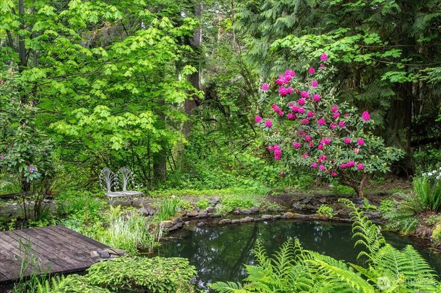 18400 228th Avenue NE, Woodinville, WA 98077