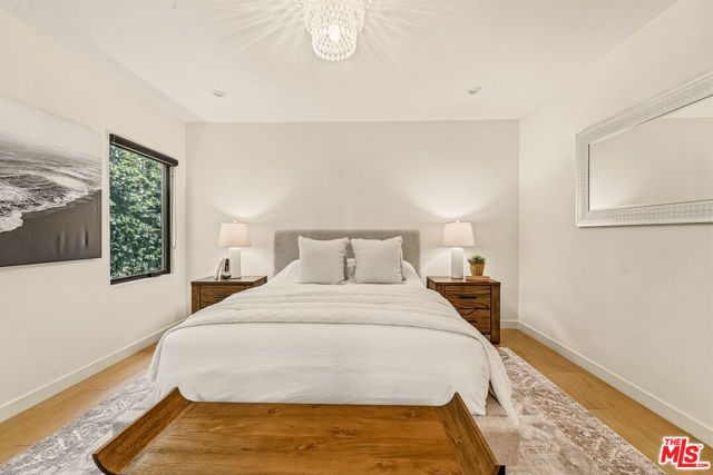 11357 Aqua Vista Street, Studio City (los Angeles), CA 91602