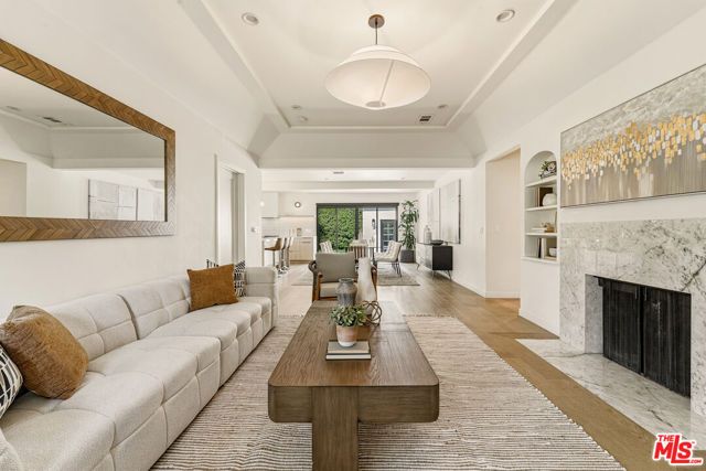 11357 Aqua Vista Street, Studio City (los Angeles), CA 91602