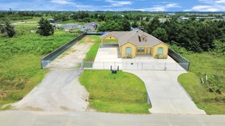 602 Road 5706, Cleveland, TX 77327