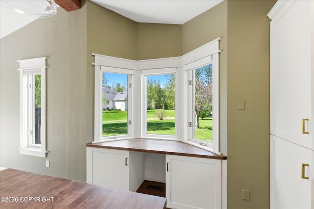 2395 N Kelso Lane, Palmer, AK 99645