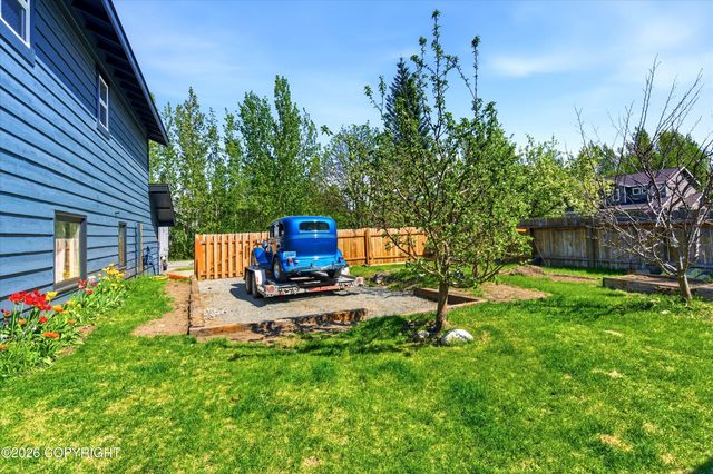 2395 N Kelso Lane, Palmer, AK 99645