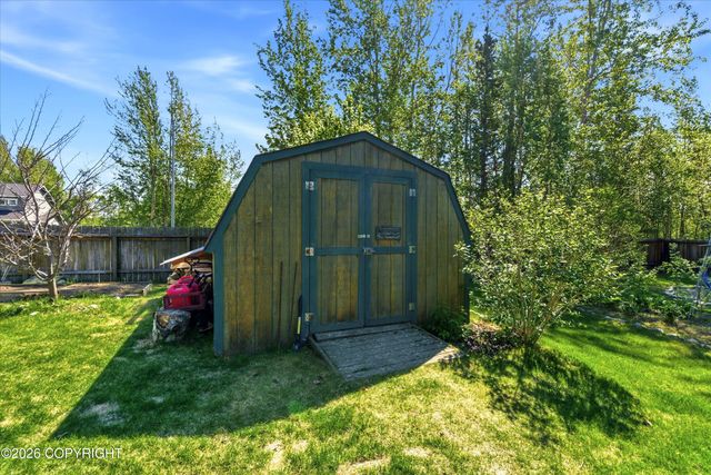 2395 N Kelso Lane, Palmer, AK 99645