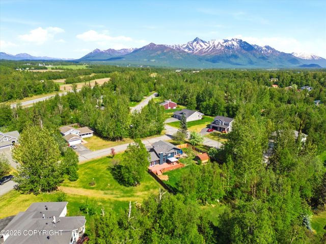 2395 N Kelso Lane, Palmer, AK 99645
