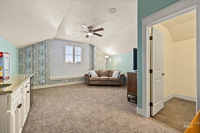 11303 W Victoria Ct, Nampa, ID 83686