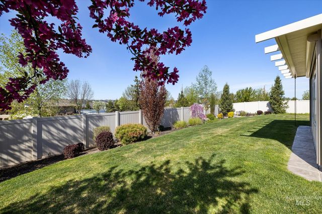 11303 W Victoria Ct, Nampa, ID 83686
