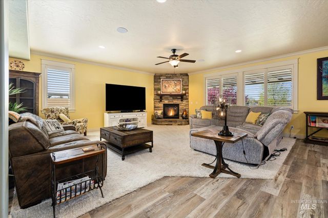 11303 W Victoria Ct, Nampa, ID 83686