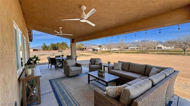 3001 Spy Glass Avenue, Pahrump, NV 89048