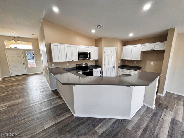 3001 Spy Glass Avenue, Pahrump, NV 89048