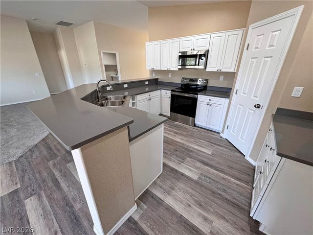 3001 Spy Glass Avenue, Pahrump, NV 89048