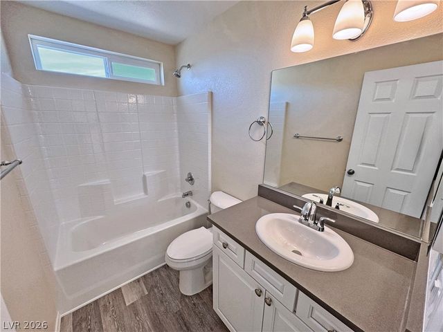 3001 Spy Glass Avenue, Pahrump, NV 89048