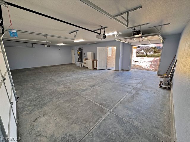 3001 Spy Glass Avenue, Pahrump, NV 89048