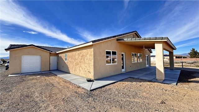 3001 Spy Glass Avenue, Pahrump, NV 89048