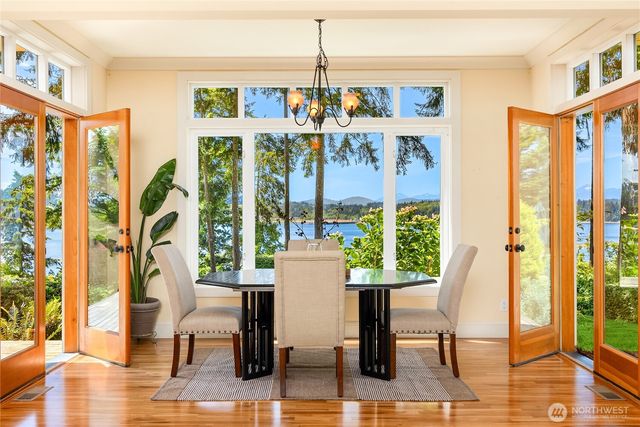 1427 Fort Ward Hill Road NE, Bainbridge Island, WA 98110