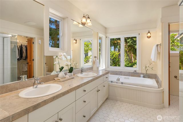 1427 Fort Ward Hill Road NE, Bainbridge Island, WA 98110