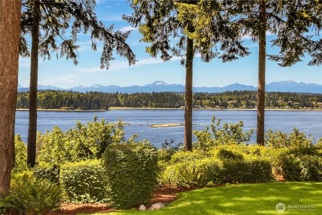 1427 Fort Ward Hill Road NE, Bainbridge Island, WA 98110